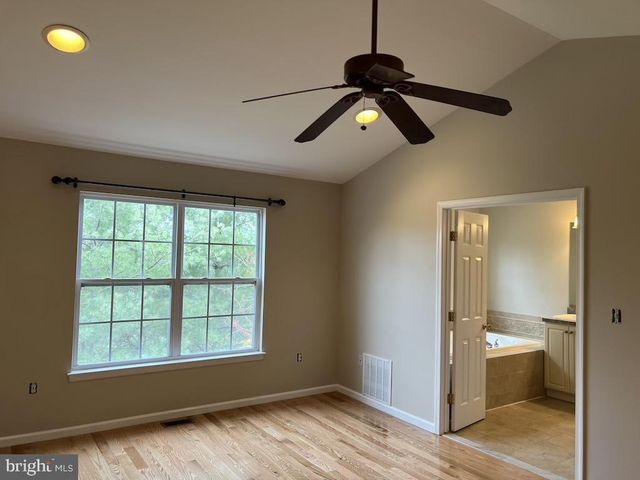 49 TRUMAN AVE, Princeton, NJ 08540