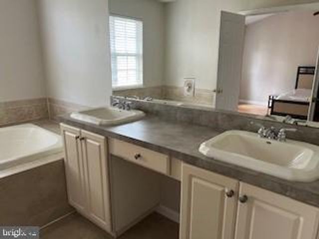 49 TRUMAN AVE, Princeton, NJ 08540