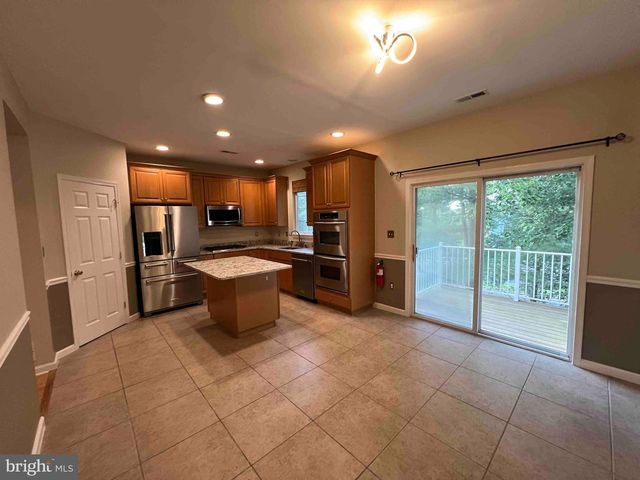 49 TRUMAN AVE, Princeton, NJ 08540