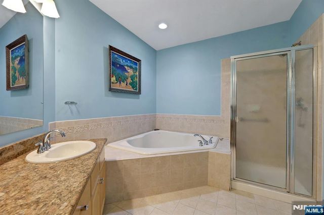 11 Pine Lake Terrace, River Vale, NJ 07675