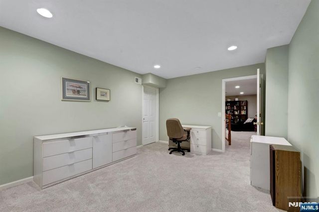 11 Pine Lake Terrace, River Vale, NJ 07675