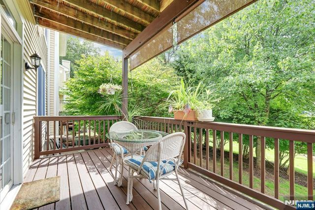 11 Pine Lake Terrace, River Vale, NJ 07675
