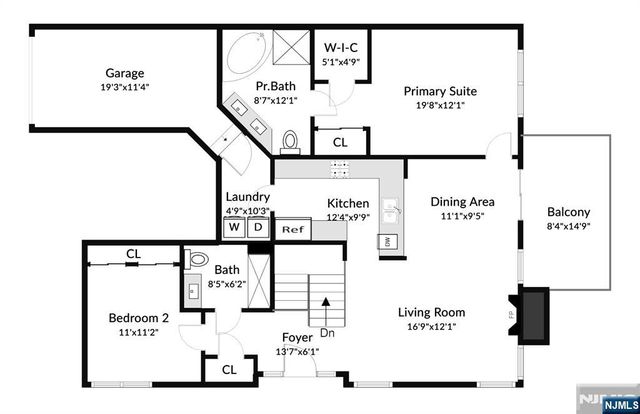 11 Pine Lake Terrace, River Vale, NJ 07675