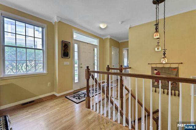 11 Pine Lake Terrace, River Vale, NJ 07675