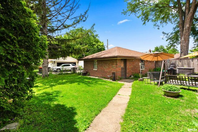 2907 N SHERIDAN Road, Peoria, IL 61604