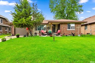 2907 N SHERIDAN Road, Peoria, IL 61604