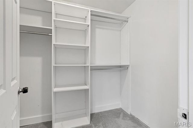 211 Redbud Trail, Eureka, MO 63025