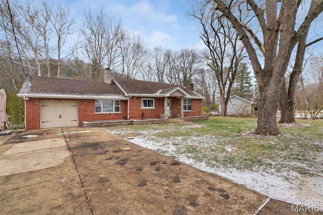 211 Redbud Trail, Eureka, MO 63025