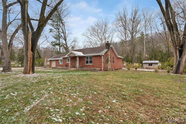 211 Redbud Trail, Eureka, MO 63025