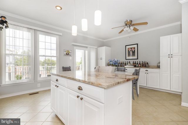 2100 PAXTON TER, Frederick, MD 21702
