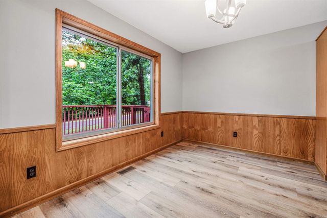 101 Oakwood Ct Court, Fairfield Bay, AR 72088