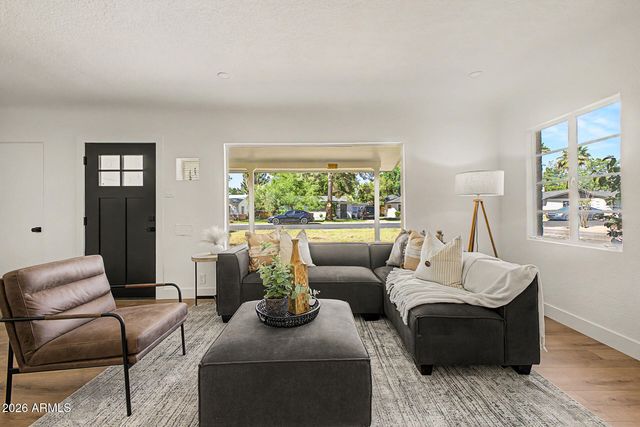 111 E BONITA Way, Tempe, AZ 85281