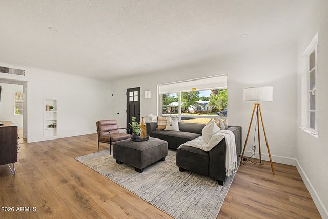 111 E BONITA Way, Tempe, AZ 85281