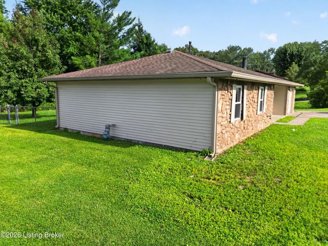 450 Pearman Ave, Radcliff, KY 40160