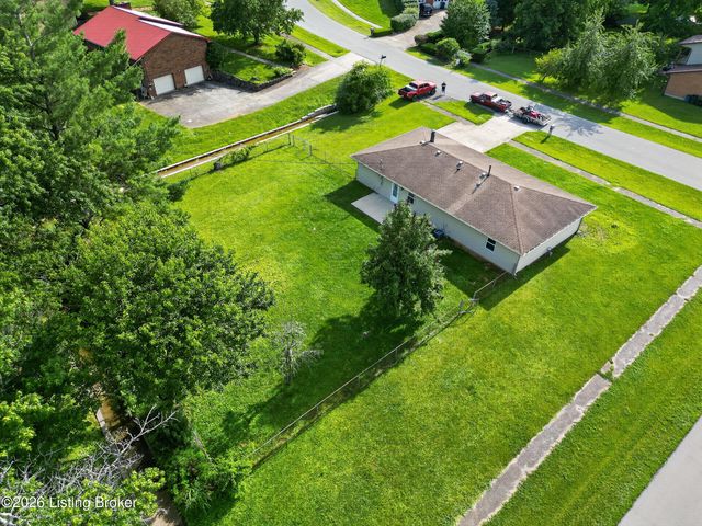450 Pearman Ave, Radcliff, KY 40160