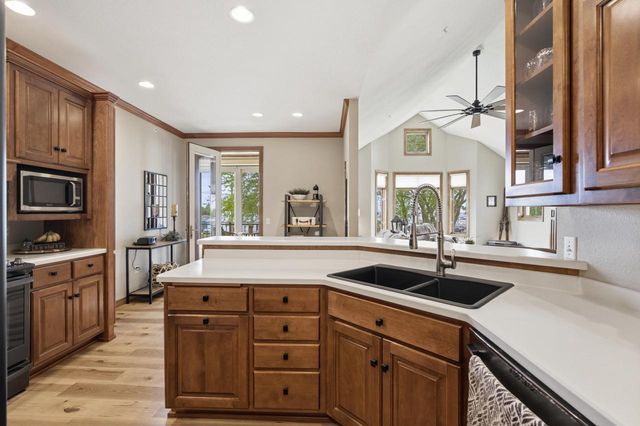 286 E Harbor View DRIVE, Fond Du Lac, WI 54935