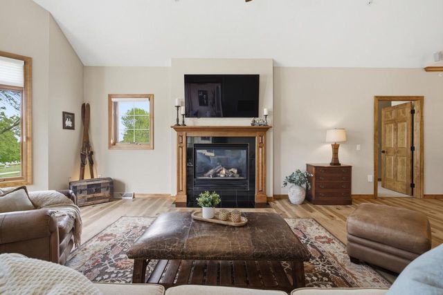 286 E Harbor View DRIVE, Fond Du Lac, WI 54935