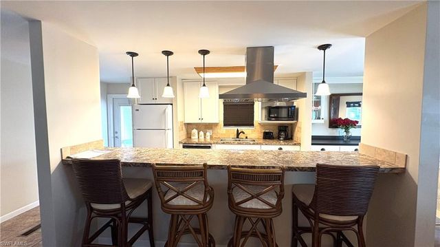 748 Park AVE, North Fort Myers, FL 33917