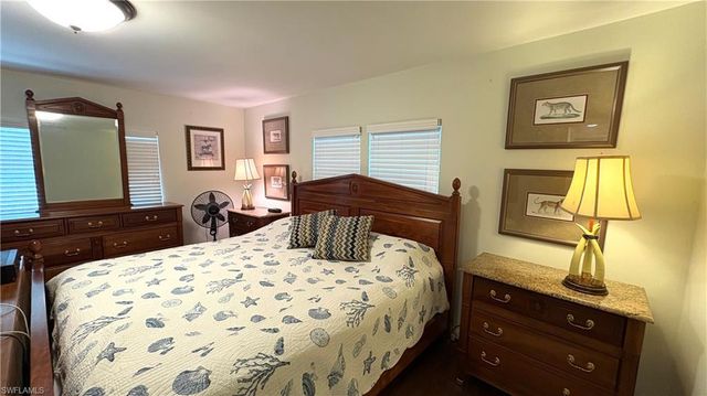 748 Park AVE, North Fort Myers, FL 33917