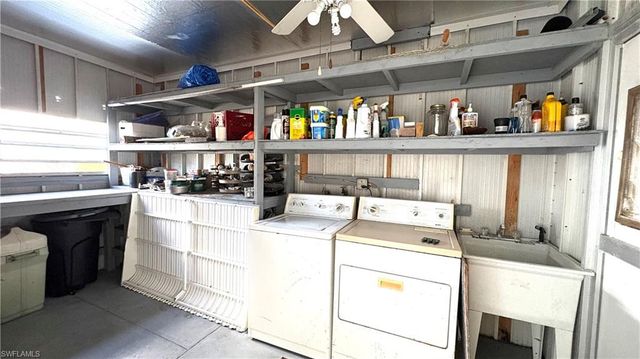 748 Park AVE, North Fort Myers, FL 33917