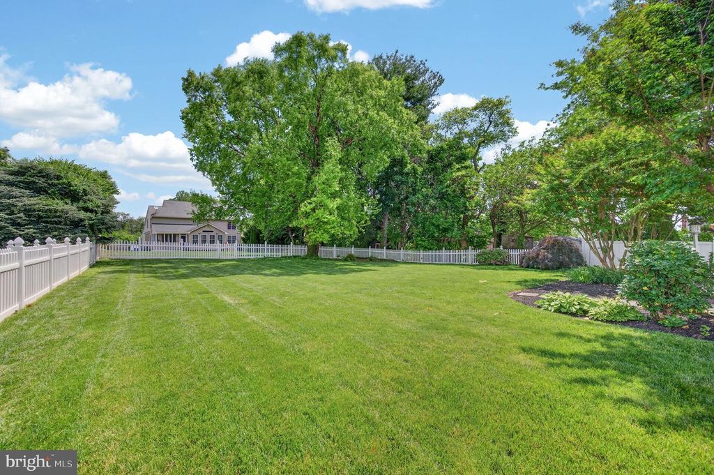 Image 3 of property listing at 805 MARTIN RD, Havre De Grace, MD 21078