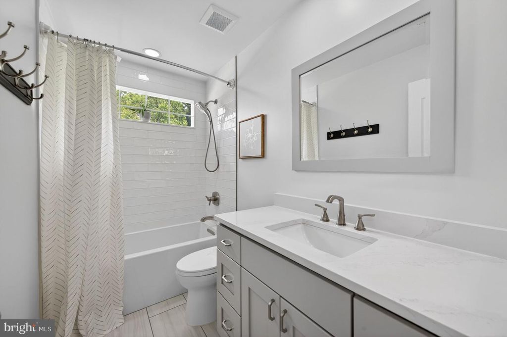 Image 32 of property listing at 805 MARTIN RD, Havre De Grace, MD 21078
