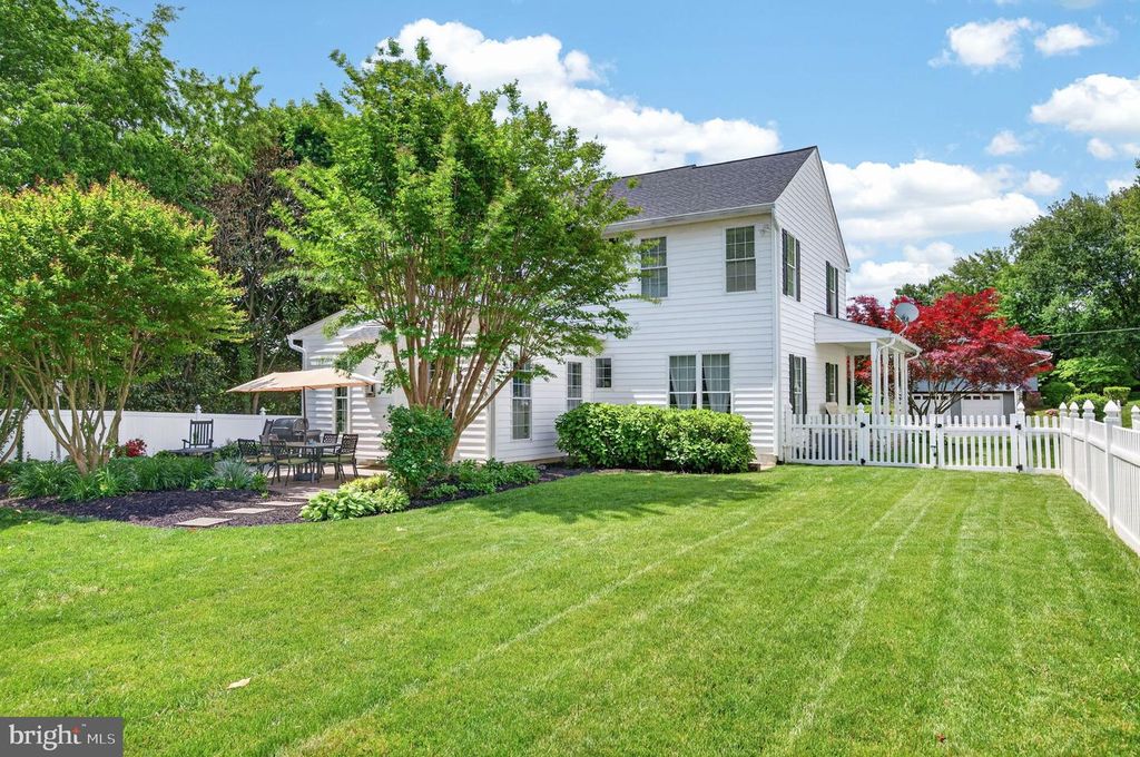 Image 4 of property listing at 805 MARTIN RD, Havre De Grace, MD 21078
