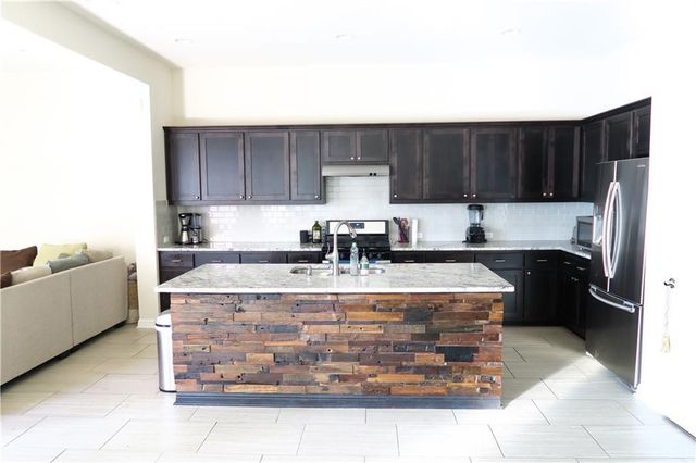 1710 Frontier Valley DR, Austin, TX 78741