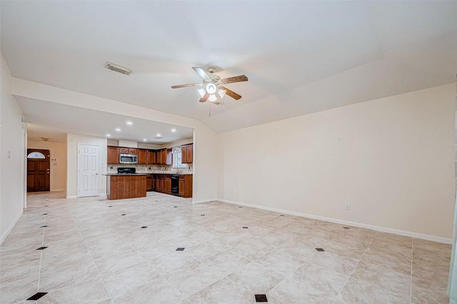 7514 Trail Hollow, Missouri City, TX 77459