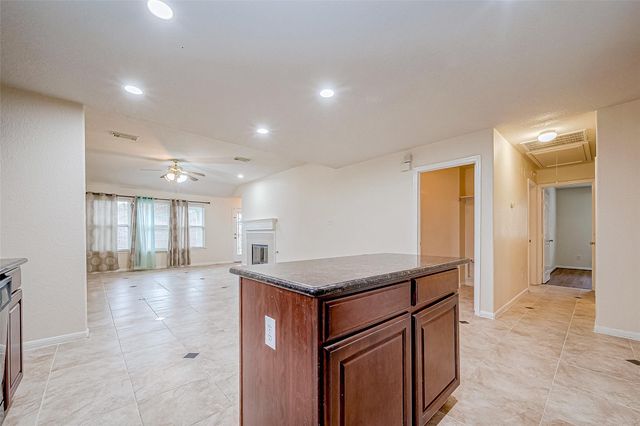 7514 Trail Hollow, Missouri City, TX 77459
