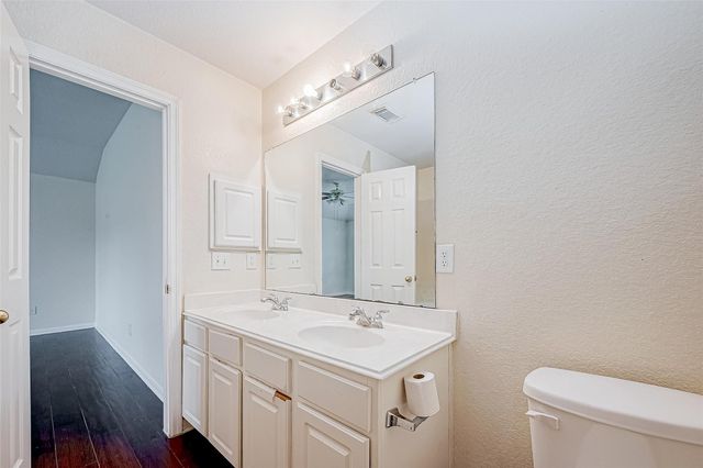 7514 Trail Hollow, Missouri City, TX 77459