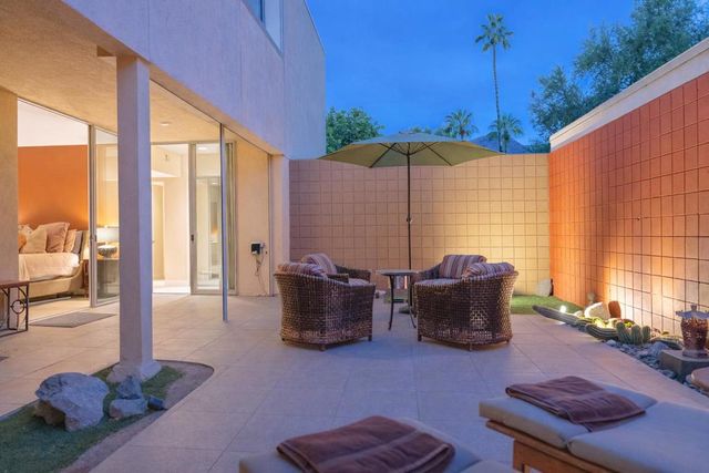 497 Desert Lakes Circle, Palm Springs, CA 92264