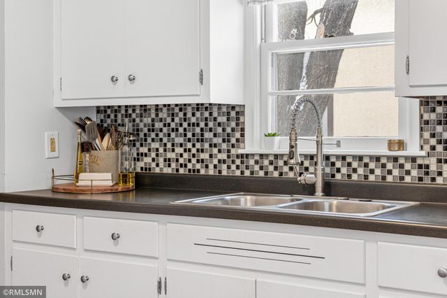 4212 6th Street NE, Columbia Heights, MN 55421