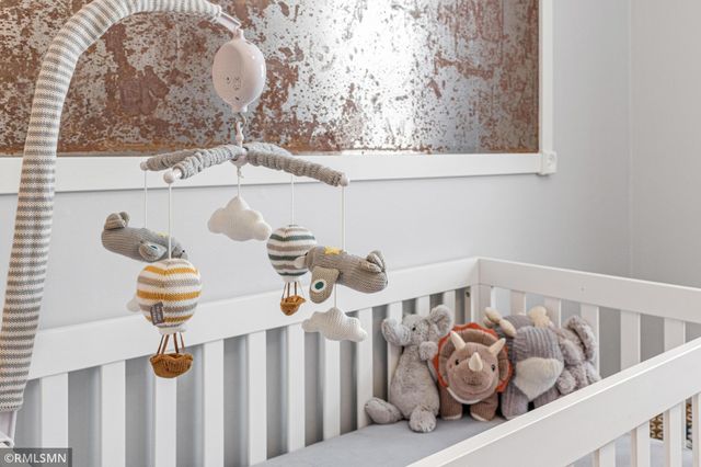 4212 6th Street NE, Columbia Heights, MN 55421