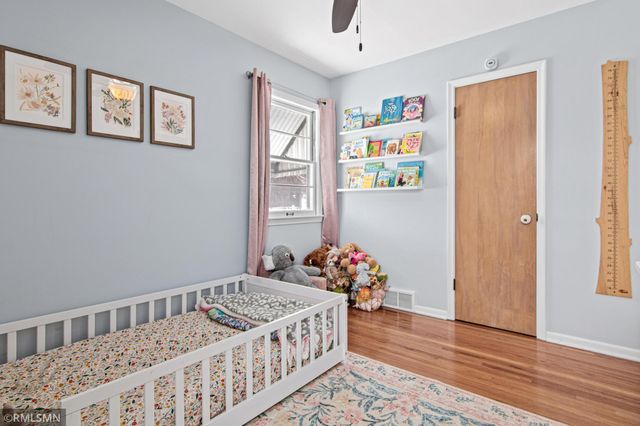 4212 6th Street NE, Columbia Heights, MN 55421