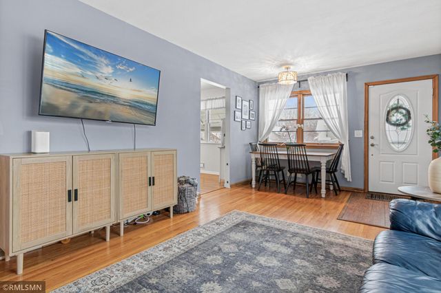 4212 6th Street NE, Columbia Heights, MN 55421