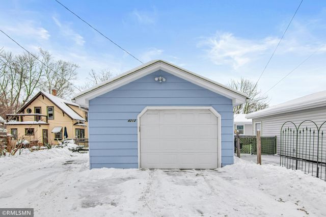 4212 6th Street NE, Columbia Heights, MN 55421