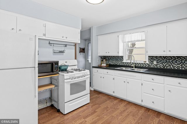 4212 6th Street NE, Columbia Heights, MN 55421