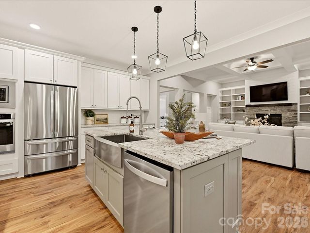 138 Waterbury Drive, Mooresville, NC 28117