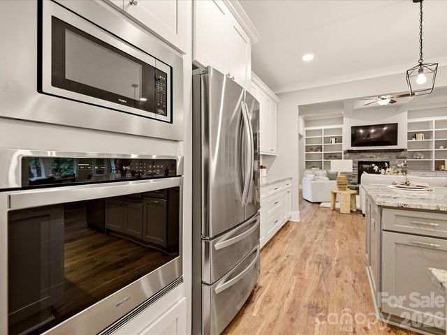 138 Waterbury Drive, Mooresville, NC 28117