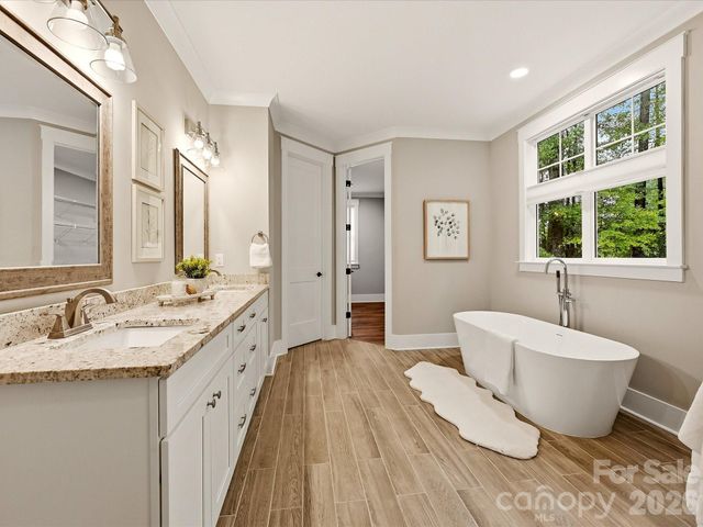 138 Waterbury Drive, Mooresville, NC 28117
