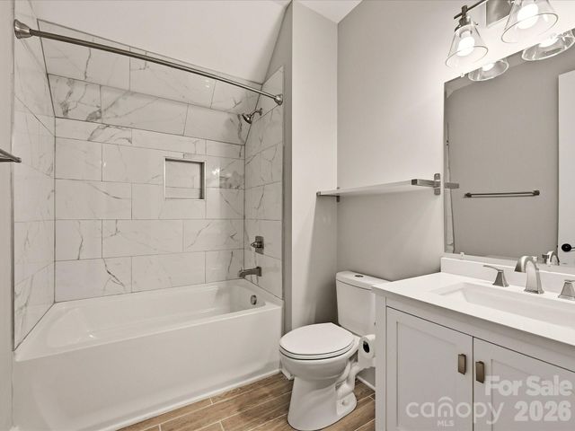 138 Waterbury Drive, Mooresville, NC 28117