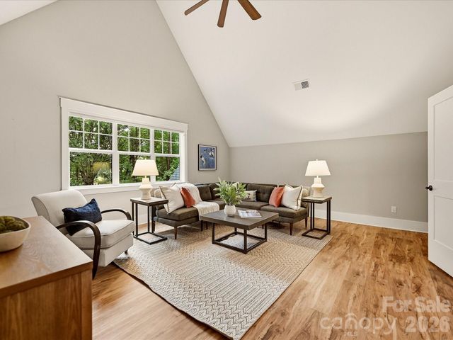 138 Waterbury Drive, Mooresville, NC 28117
