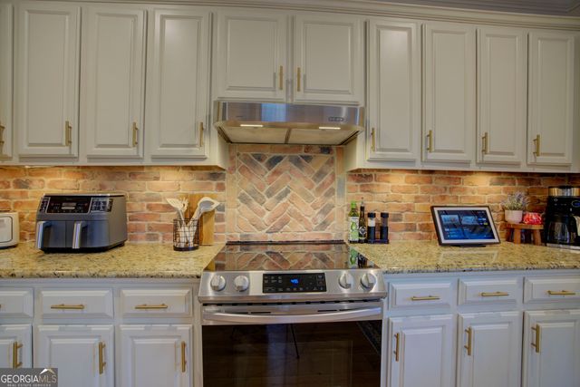 147 Youngs Mill Road, Kingston, GA 30145