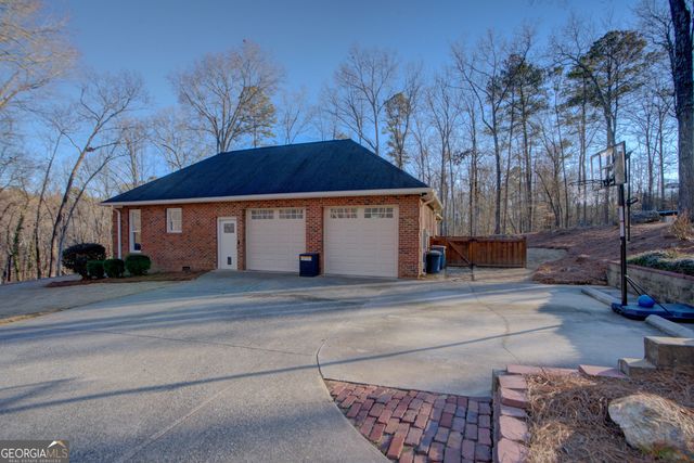 147 Youngs Mill Road, Kingston, GA 30145