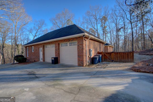 147 Youngs Mill Road, Kingston, GA 30145