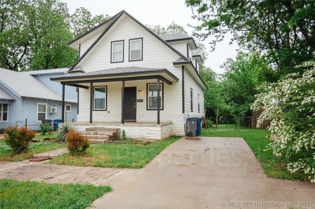 821 S Quaker Avenue, Tulsa, OK 74120
