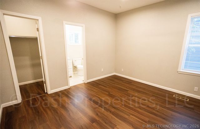 821 S Quaker Avenue, Tulsa, OK 74120