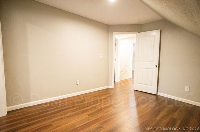821 S Quaker Avenue, Tulsa, OK 74120