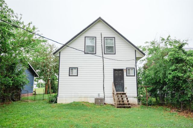 821 S Quaker Avenue, Tulsa, OK 74120